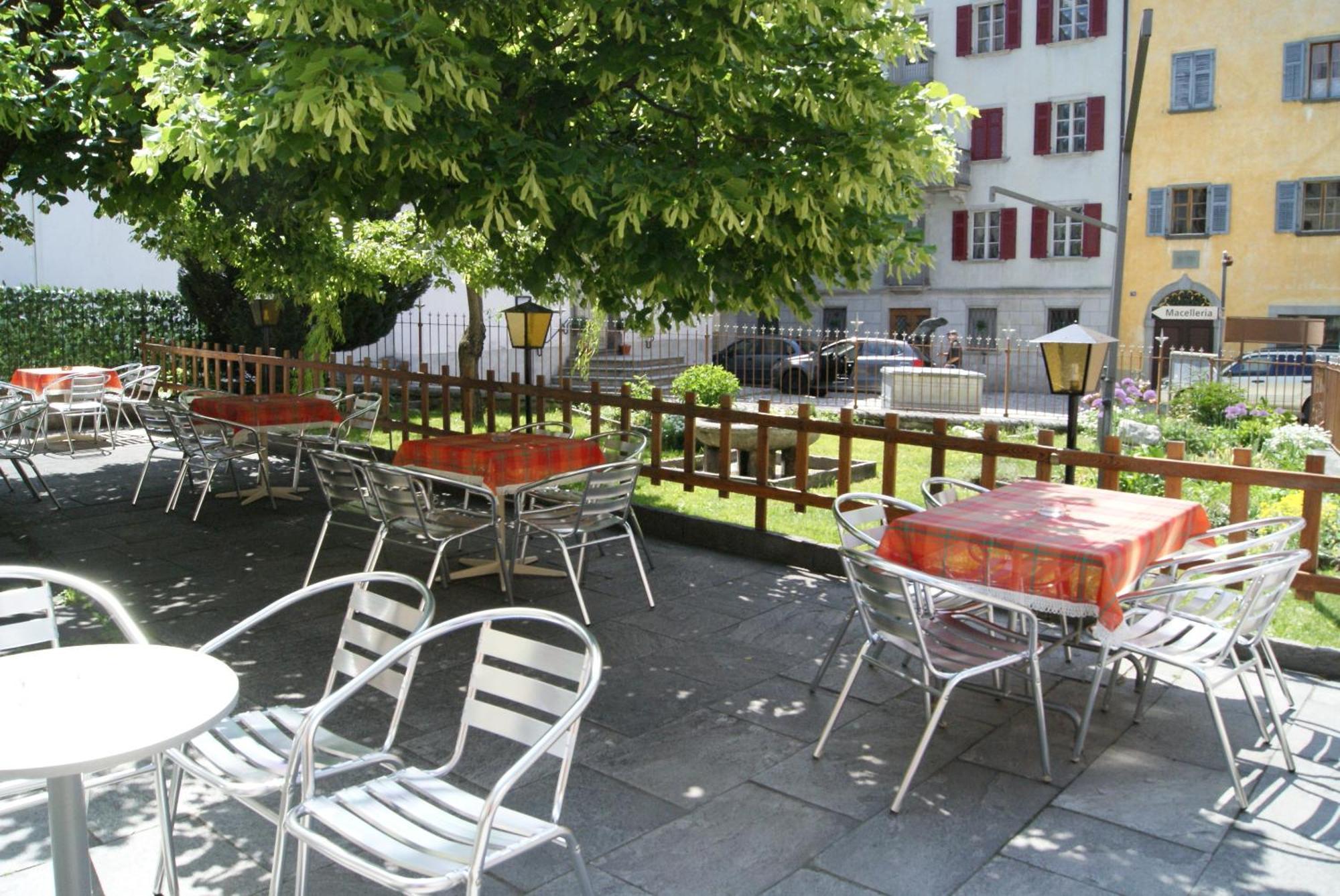 Albergo Piz Cam Vicosoprano Buitenkant foto