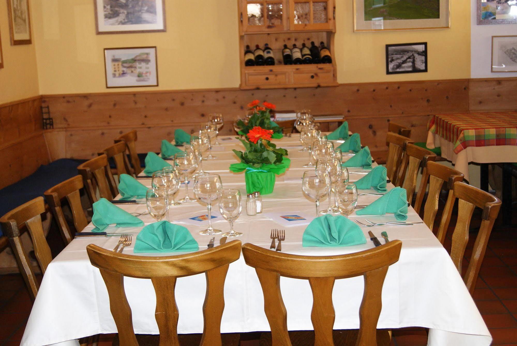 Albergo Piz Cam Vicosoprano Buitenkant foto