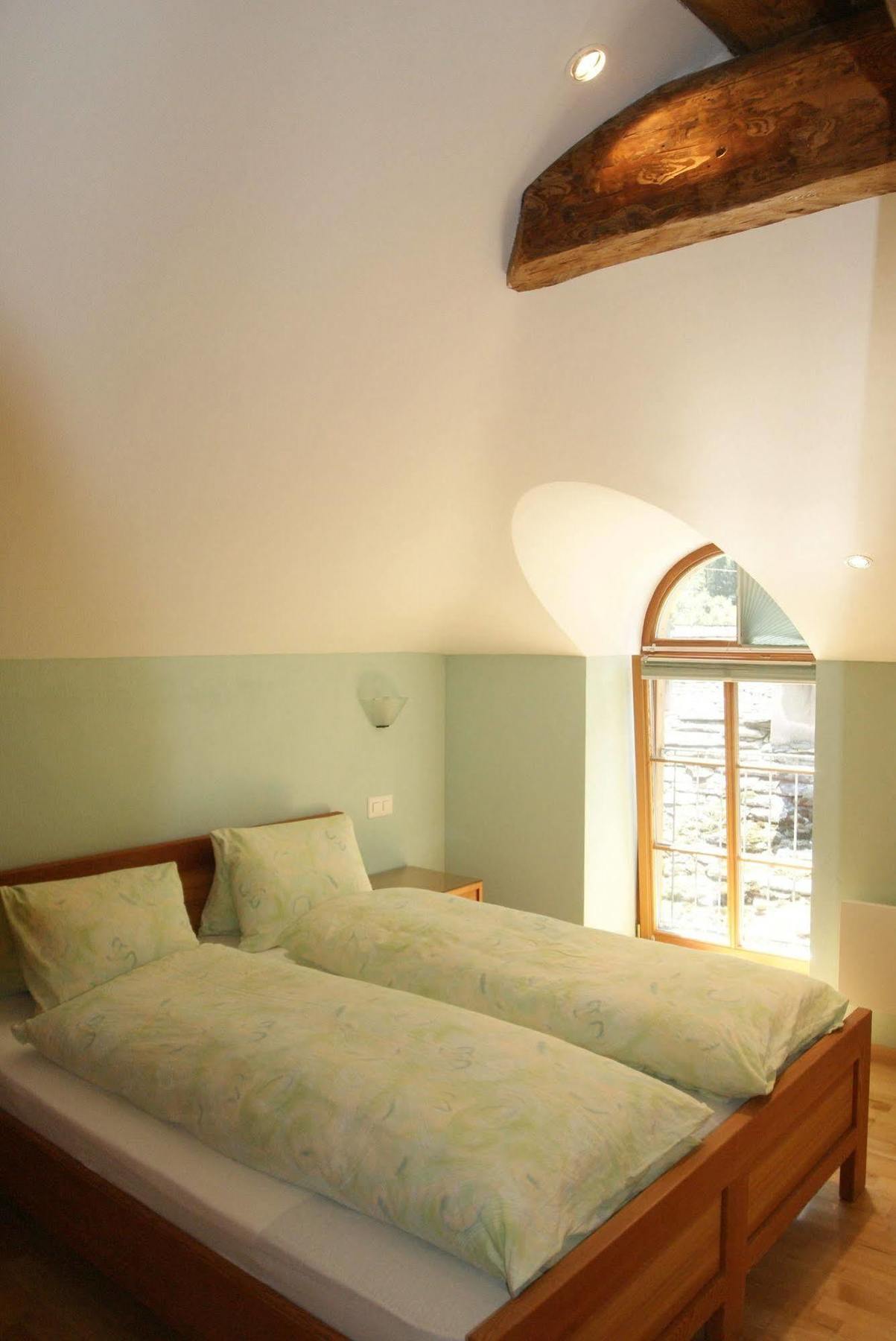 Albergo Piz Cam Vicosoprano Buitenkant foto