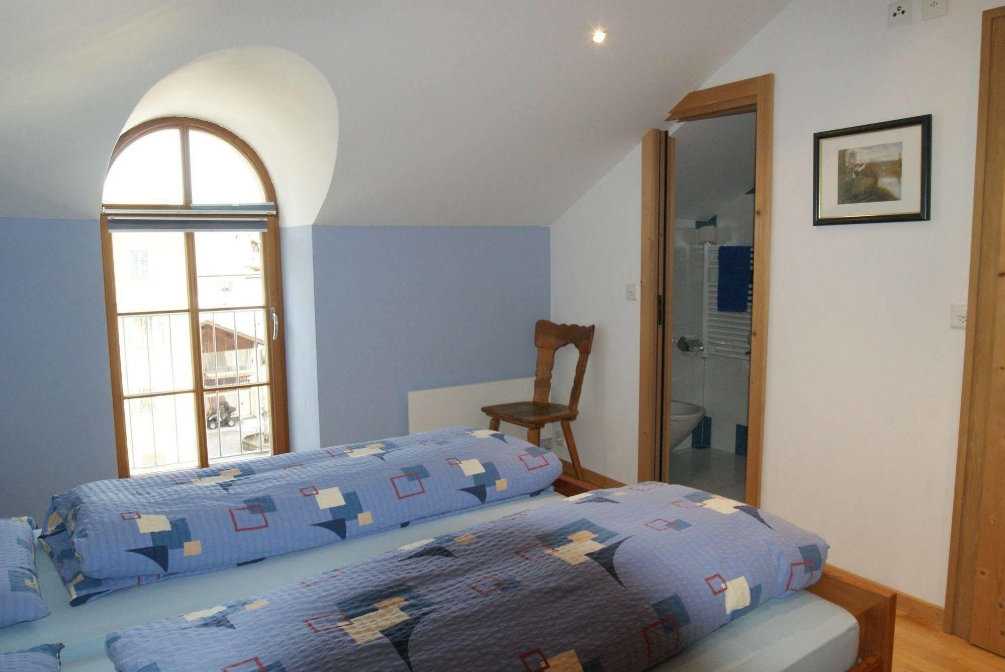 Albergo Piz Cam Vicosoprano Buitenkant foto